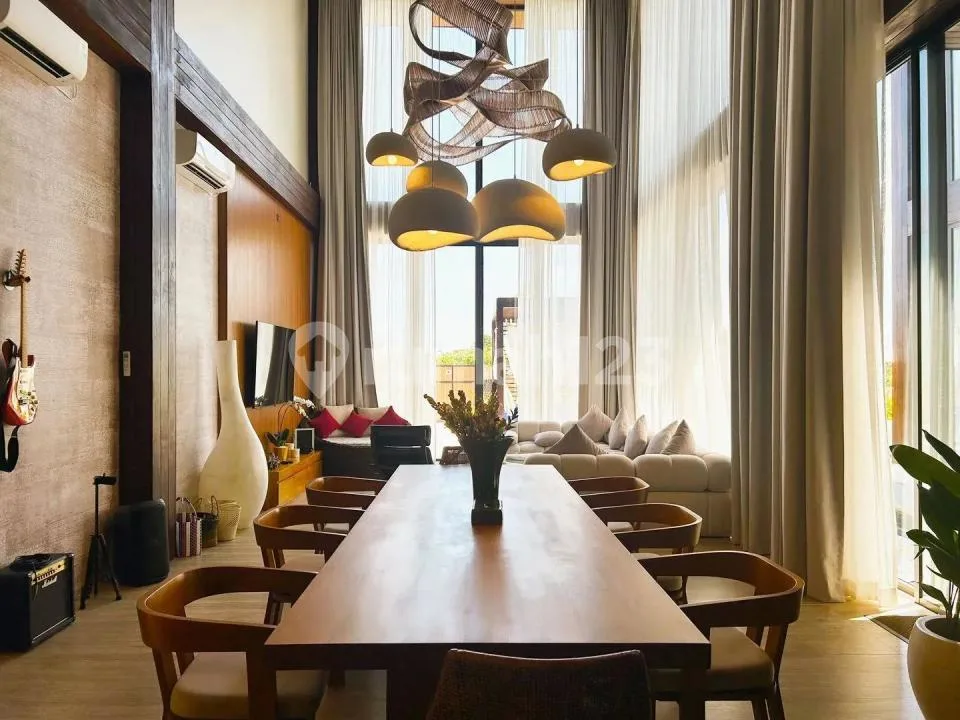 Luxury Super Mewah Villa Siap Huni Big Pool Privat di Nusa Dua - Image 2 of 4