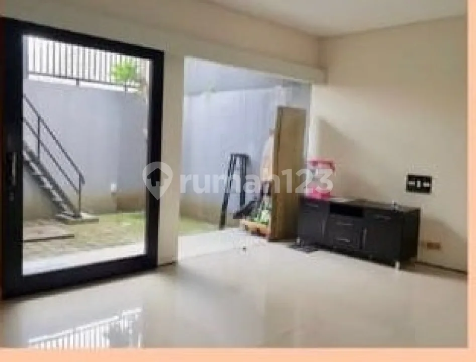 Rumah Strategis Dekat ke Canggu dan Seminyak di Keroboka Bali - Image 4 of 4
