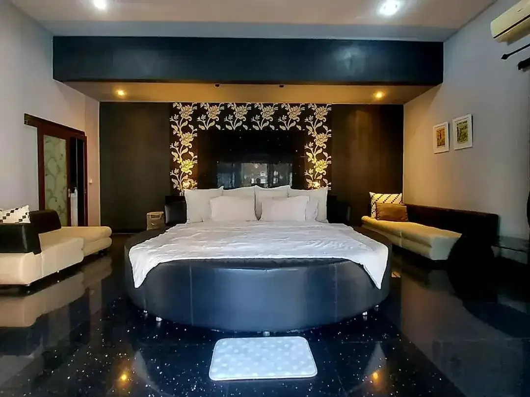Available on 26 March! Nice and Cleand Villa in Center of Jimbaran - Image 10 of 10
