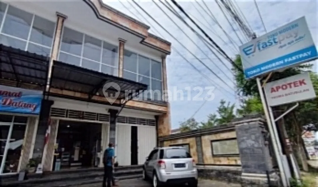 Ruko Batu Bulan Lokasi Strategis untuk Usaha - Image 1 of 2