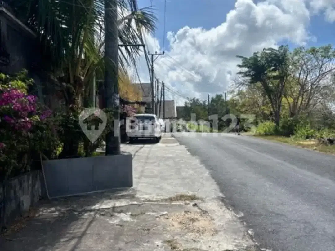 Villa Full Furnished - Siap Huni / Siap Investasi - Image 6 of 8