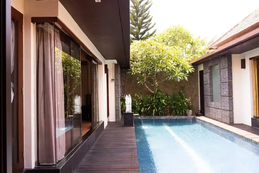 FOR SALE COZY 2 BR VILLA FOR SALE IN SEMINYAK-BALI - Image 2 of 6