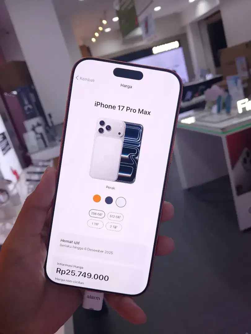 KREDIT IPHONE 17 PRO MAX CUKUP KTP SAJA GARANSI RESMI IBOX - Image 1 of 2