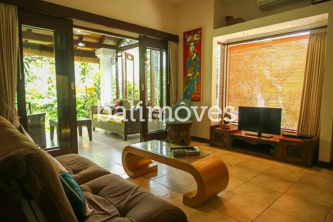 Dijual Homestay Mewah Lima Kamar Tidur di Tepi Pantai Sanur - Image 5 of 10