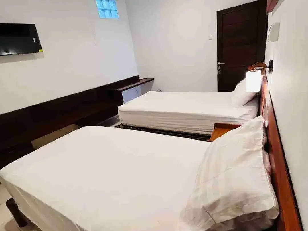 Dijual Guest House dan Resto di Jln Kesari Sanur Denpasar Bali - Image 10 of 10