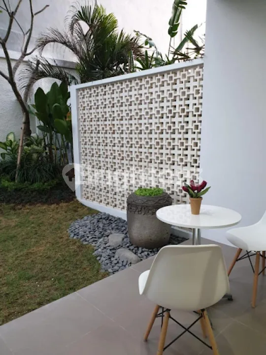 COZY STAY APARTEMENT - Image 1 of 3
