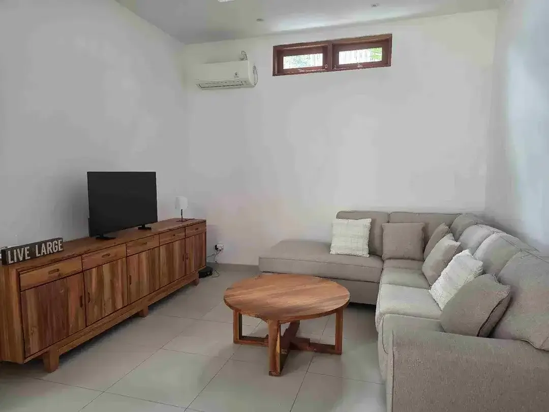 Rare opportunity. beautyful Modern style Villa for Lease in Sanur - Image 7 of 10
