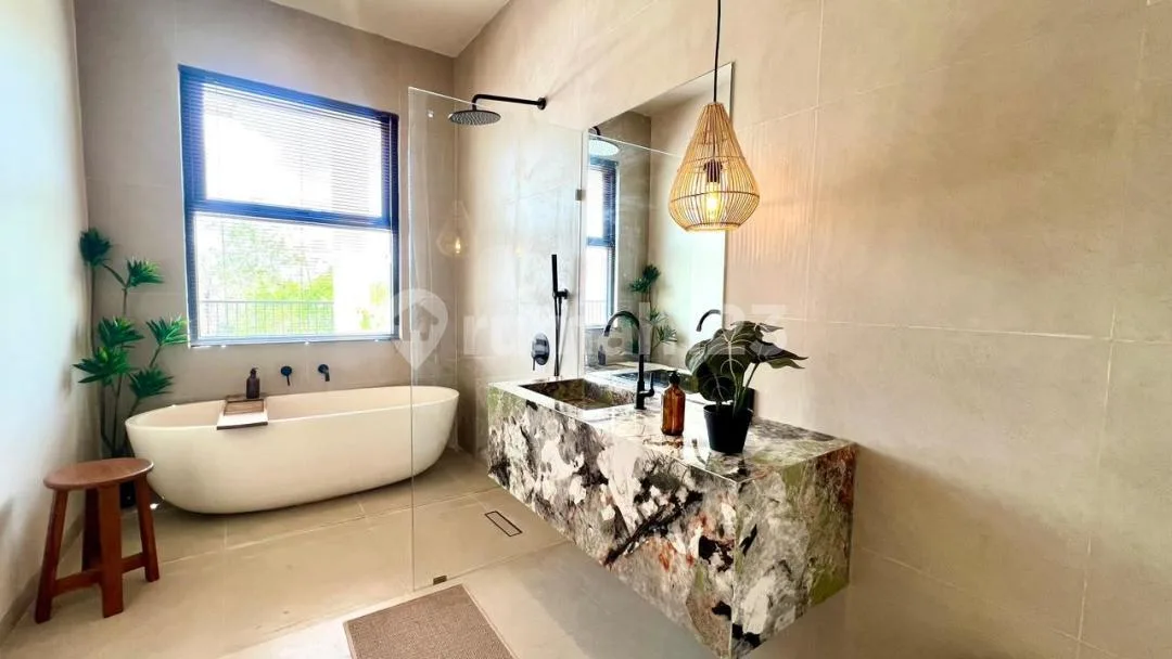 Freehold Villa In Ungasan -Bali Location Close To Pandawa Beach Bali - Image 4 of 4