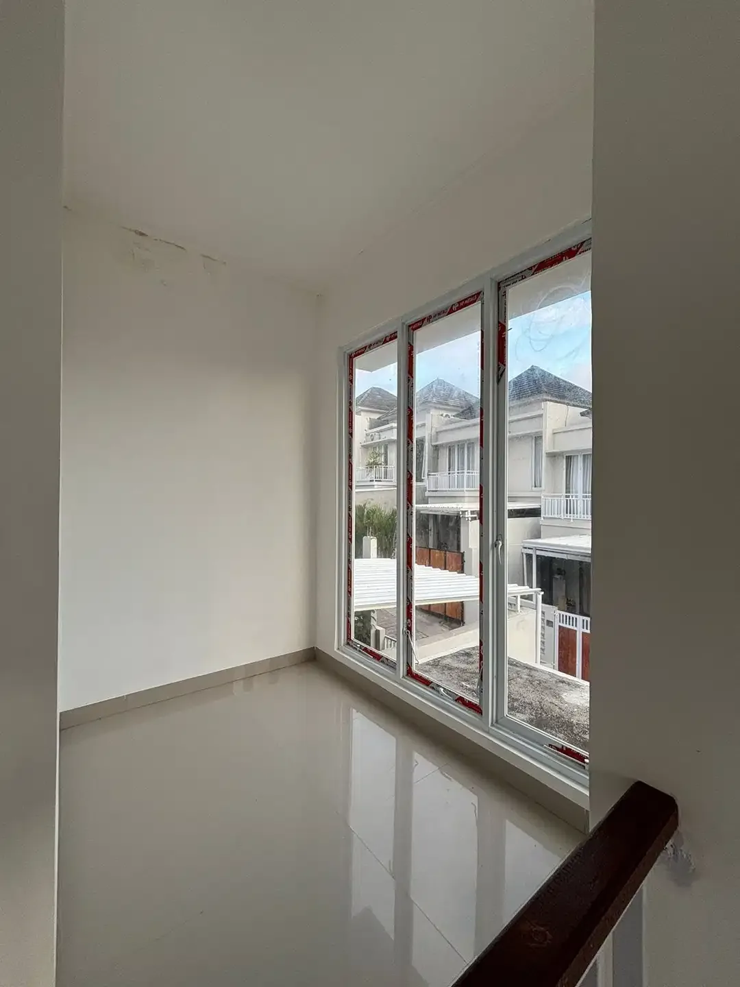 DIJUAL RUMAH BRAND NEW 2 LANTAI DI MUNGGU - Image 9 of 10