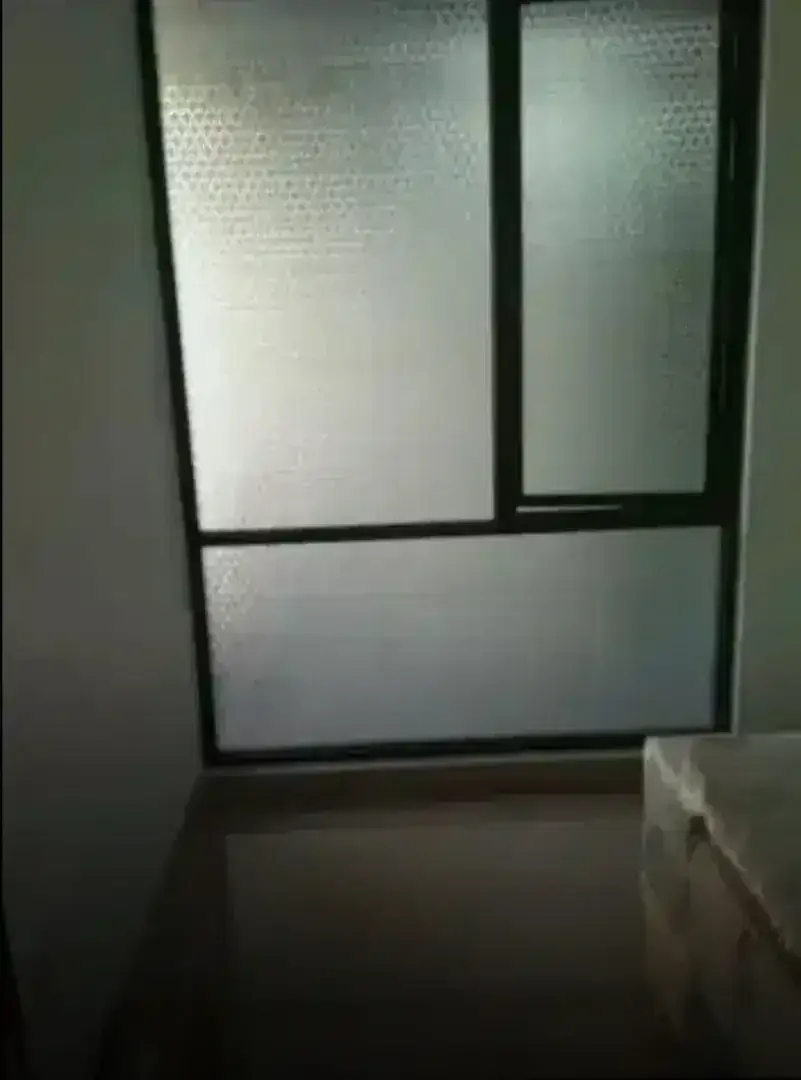 Kaca kamar tidur pasang stiker sanblas kaca film mereduksi cahaya uv - Image 1 of 1