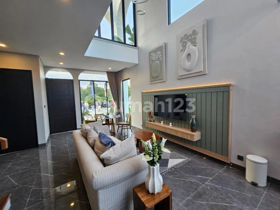 Modern 3Br Villa With Private Pool Near Dreamland Beach - Image 4 of 4