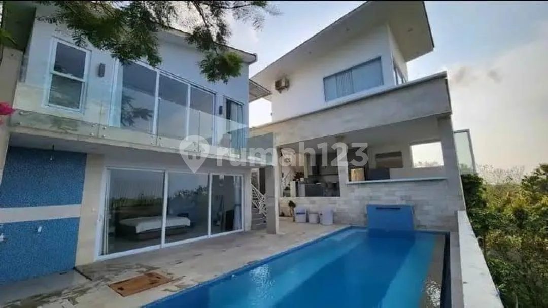 Dijual Villa Mewah Sea View & Gwk View di Jimbaran Selatan - Bali - Image 1 of 4