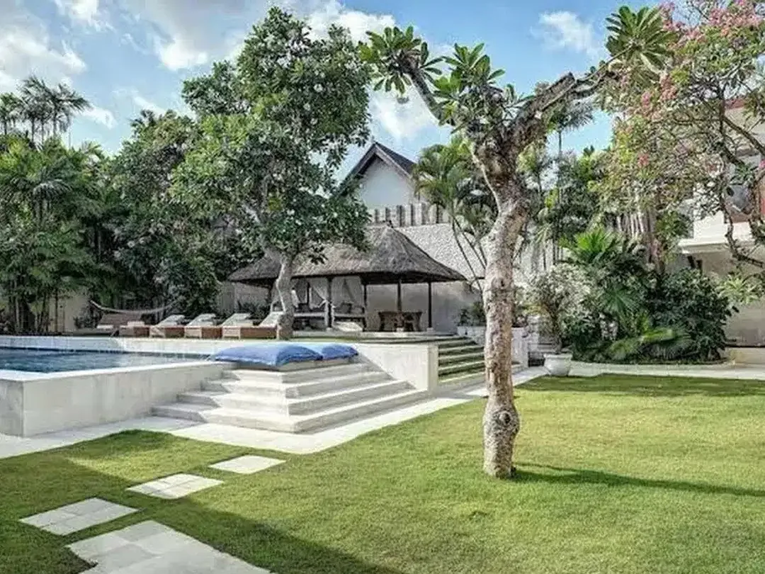 Villa Central Seminyak Bali - Image 3 of 10
