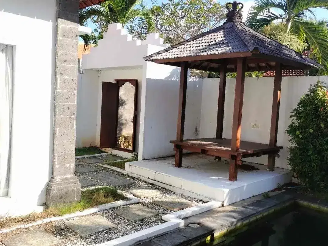 Di sewakan tanah bonus bangunan 6 unit villa kosong lokasi dekat Kempinski nusadua Bali. - Image 5 of 10