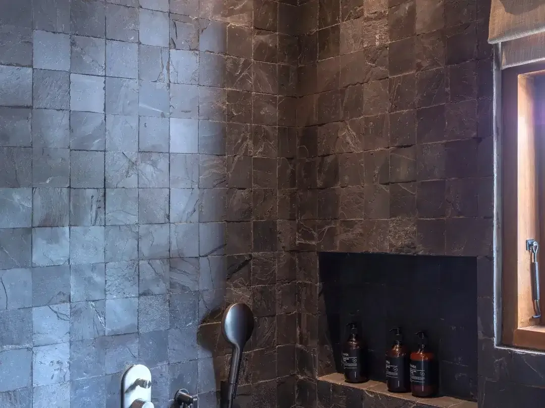 6 Bedroom Villa for sale in Nyanyi, Bali - Image 7 of 10