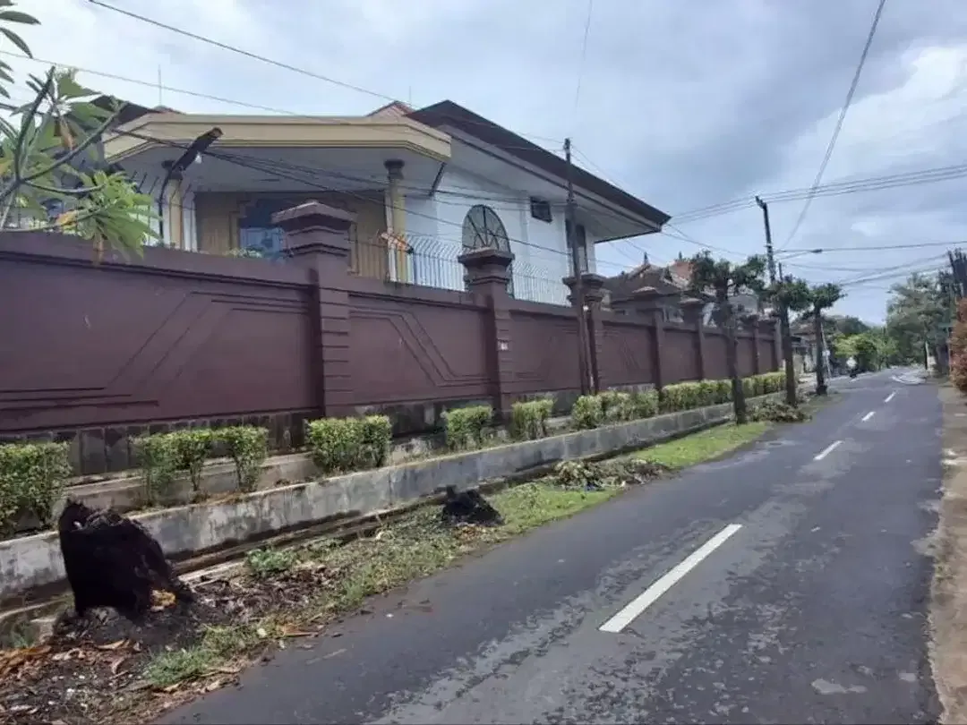 Rumah Mewah 7 Kamar Tidur Dijual, di Bedahulu, Denpasar Utara Area - Image 2 of 8