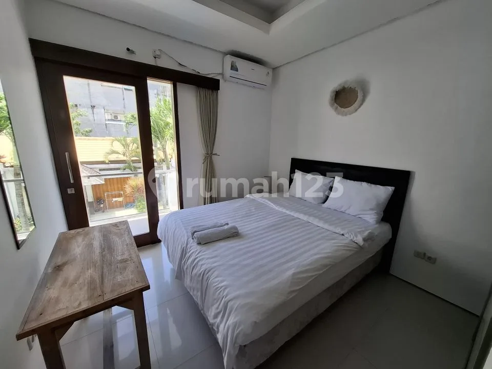 Villa Modern Minimalis Jl Mertanadi Kerobokan untuk Investasi - Image 4 of 4