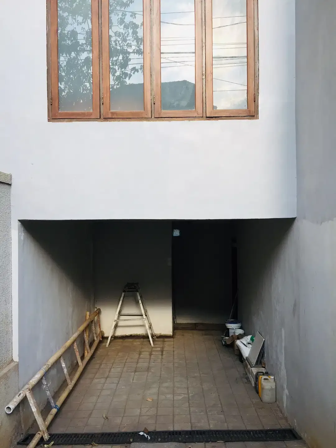 Dijual Cepat Rumah Minimalis 2 Lantai + Rooftop di Taman Giri Mumbul - Image 3 of 10