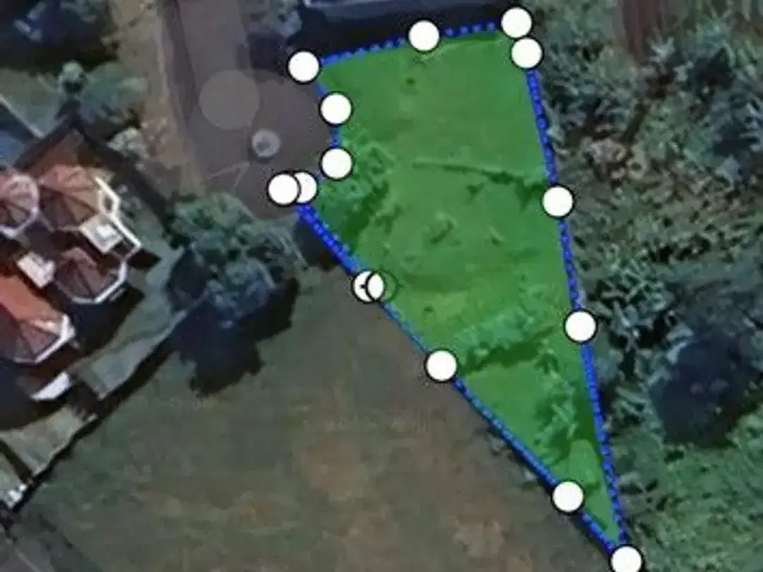 Tanah 8,52 Are Dalam Kompleks Perumahan Dijual di Denpasar Timur - Image 4 of 5