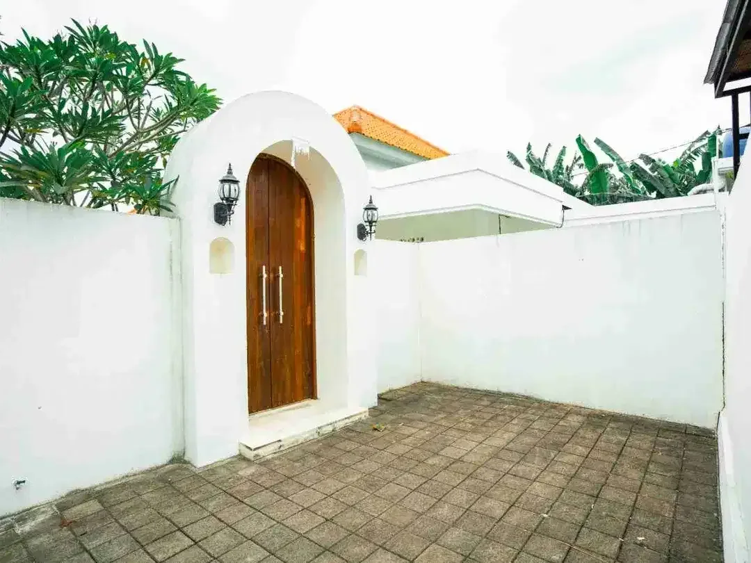 New brand villa bagus cocok untuk komersil atau investasi - Image 2 of 10