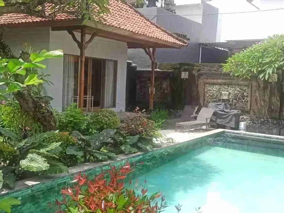 Luxury Villa Classic 10 Menit ke Sanur Dekat Living World - Image 1 of 10