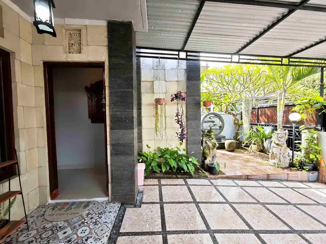 Rumah Cozy Furnish Teras Hijau Ungasan - Image 5 of 10