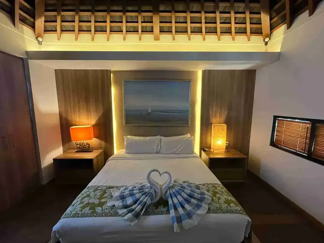 Dijual Luxury Villa 4 KT di Batu Belig, Dekat Pantai & Seminyak - Image 3 of 10