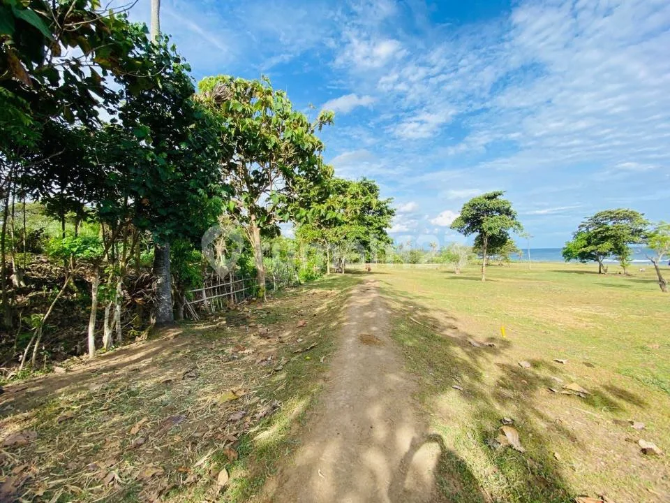 Tanah Luas View Laut Terbuka Strategis di Bali - Image 3 of 4