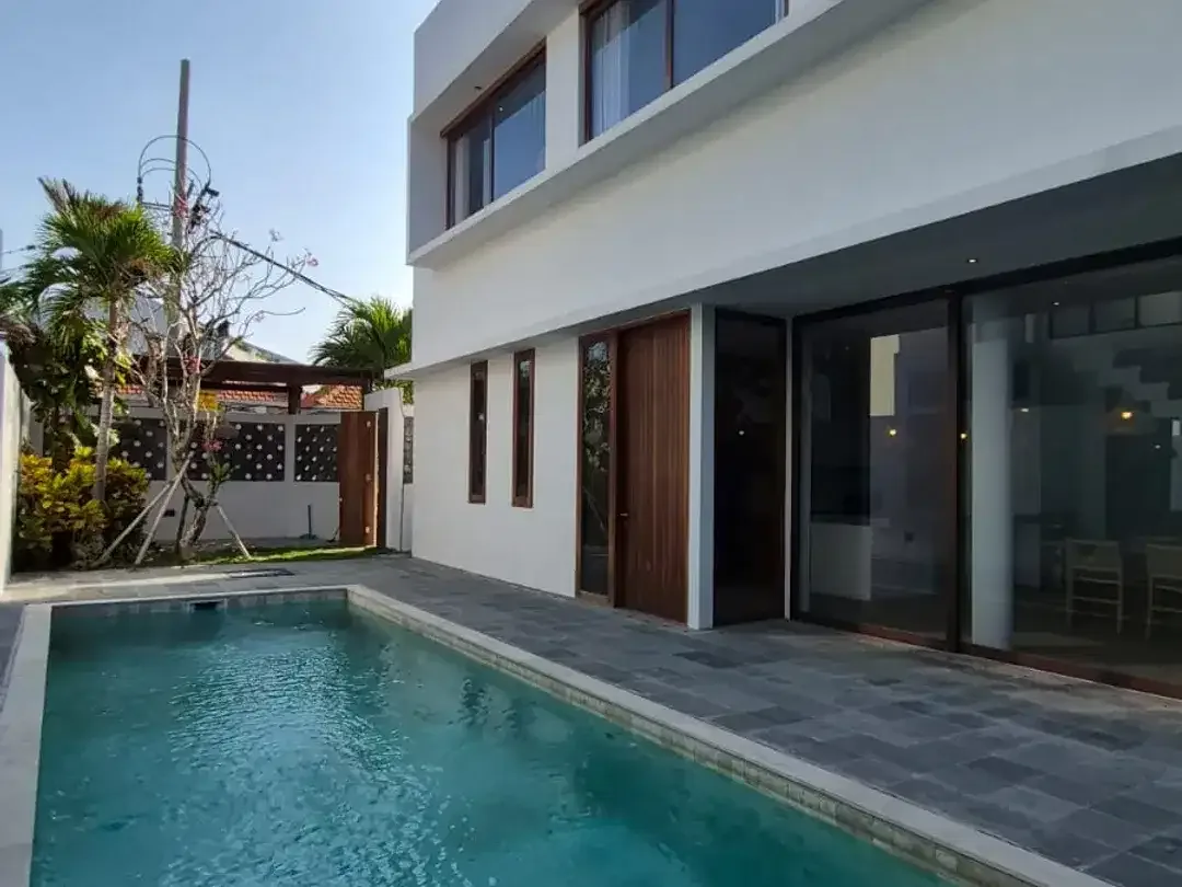 Rental - Luxury 4-bedroom fully furnished villa  with Private Pool in Prime area Pererenan, Canggu, Bali - Image 5 of 10
