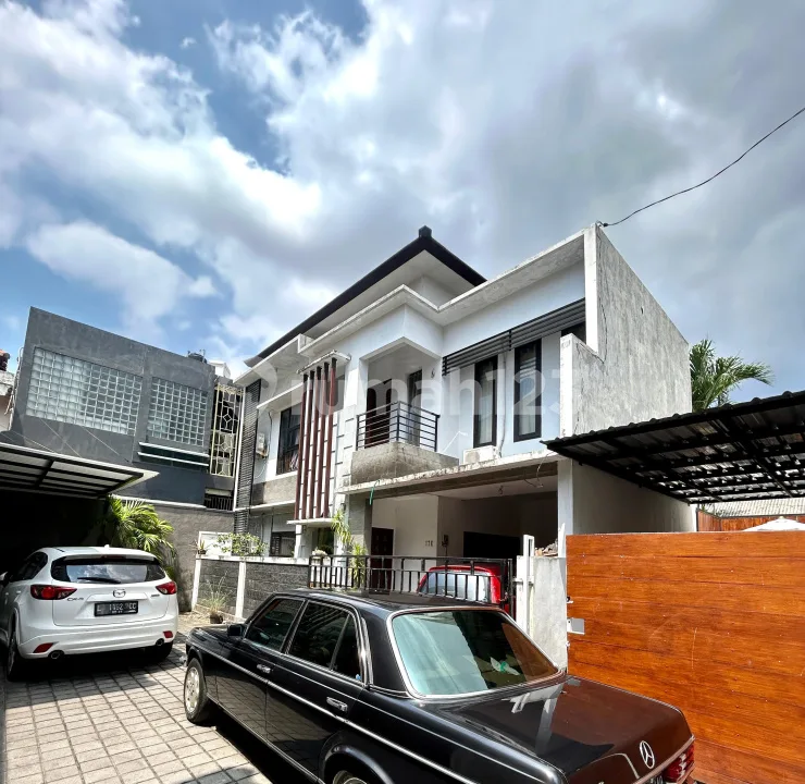 Rumah Renon Disewakan - Image 1 of 4