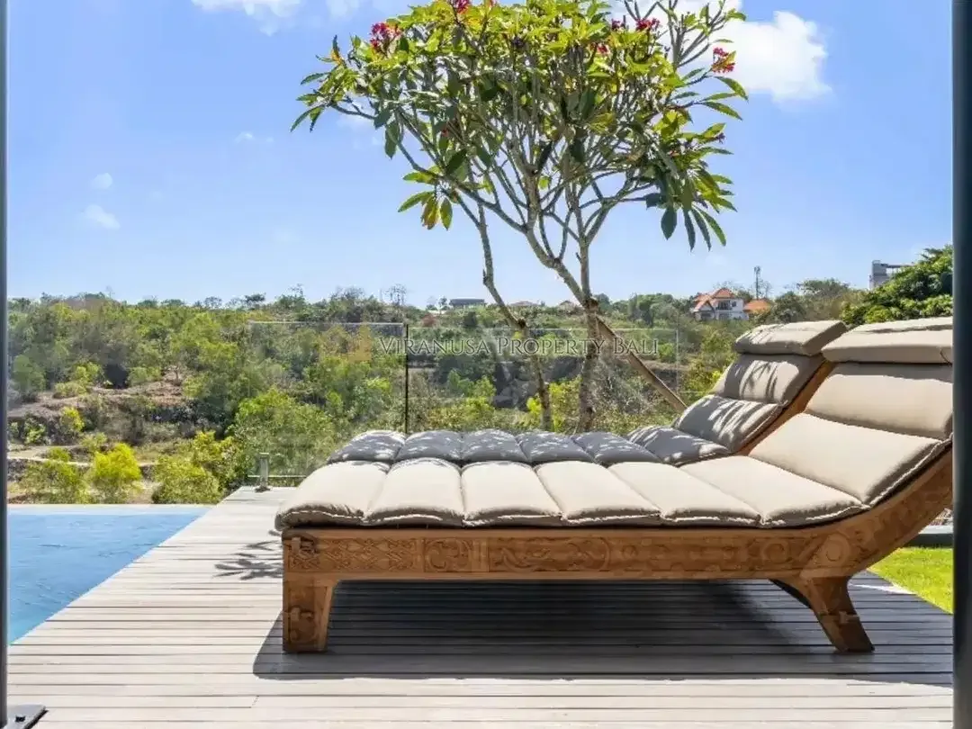 Villa Mewah dengan Jungle View - Pecatu, Uluwatu, Bali - Image 5 of 10