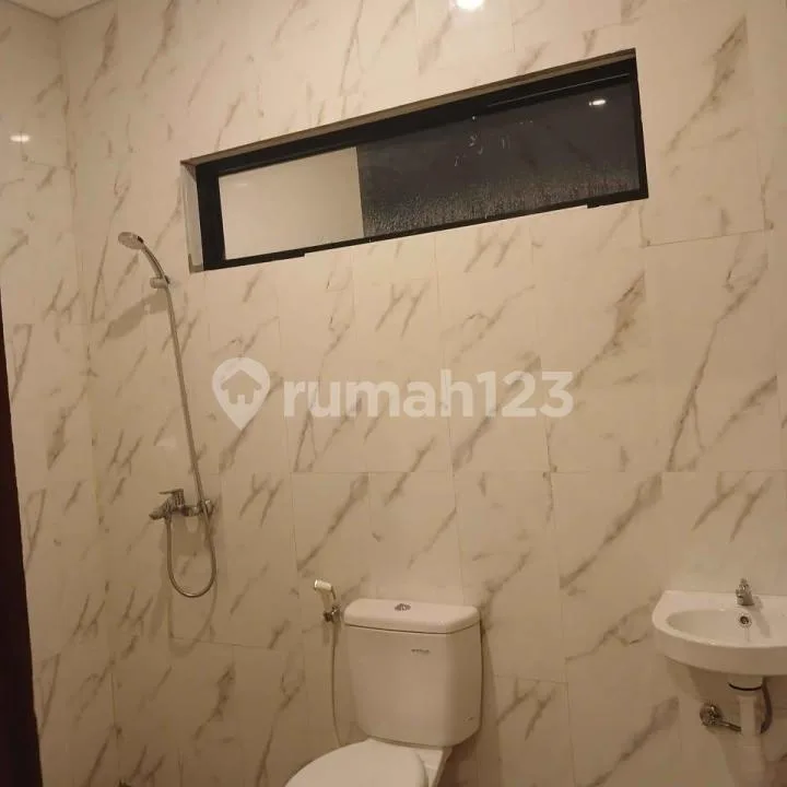 Disewakan Rumah Unfurnished di Gatsu Tengah, Denpasar - Image 2 of 4