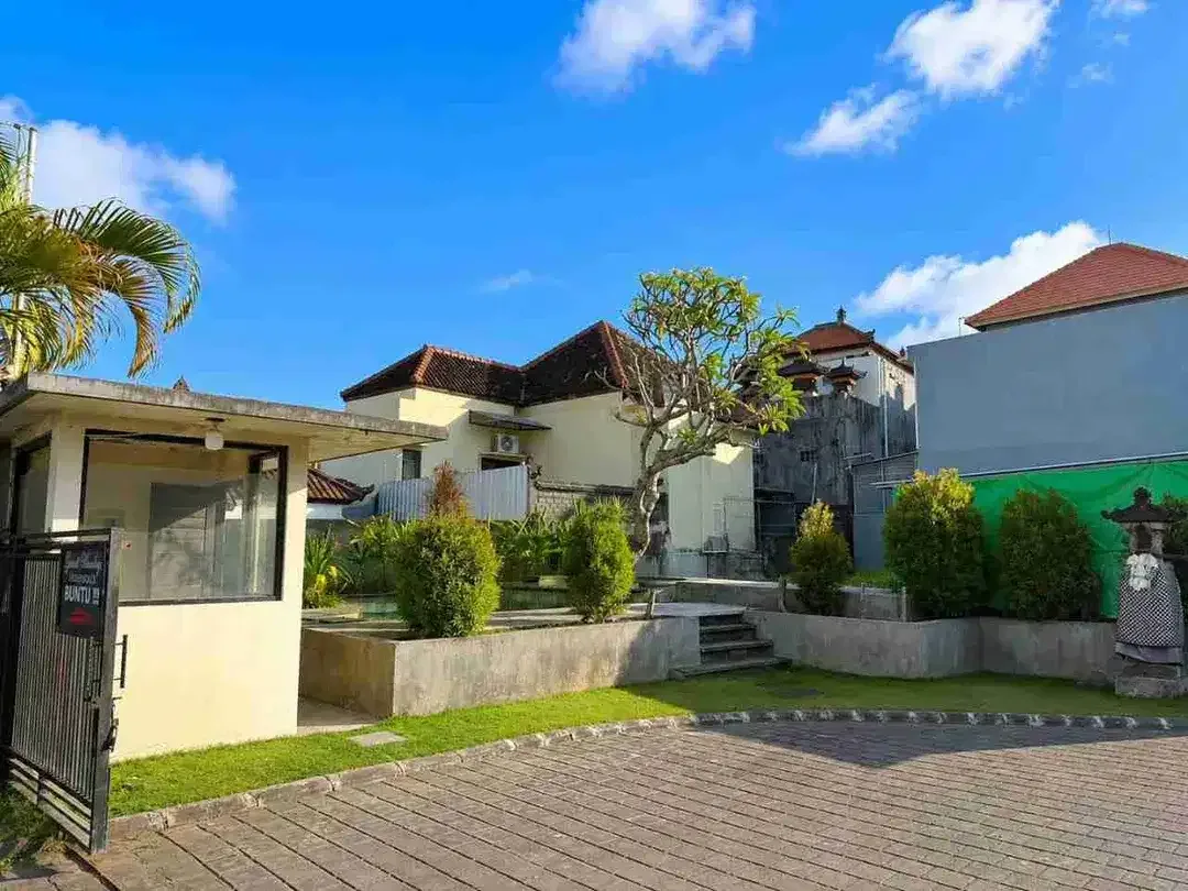 DIJUAL TANAH LINGKUNGAN CLUSTER ONE GATE SISTEM JALAN BULUH INDAH, DENPASAR BARAT
LOKASI DEKET GATSU BARAT, MAHENDRADATTA, GUNUNG AGUNG - Image 5 of 8