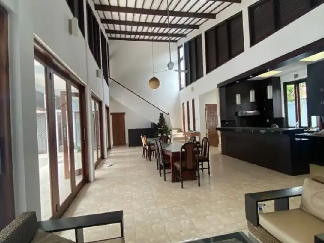 VILLA 2 LANTAI DI GUNUNG GEDE PULASARI MUMBUL BENOA BADUNG - Image 6 of 10