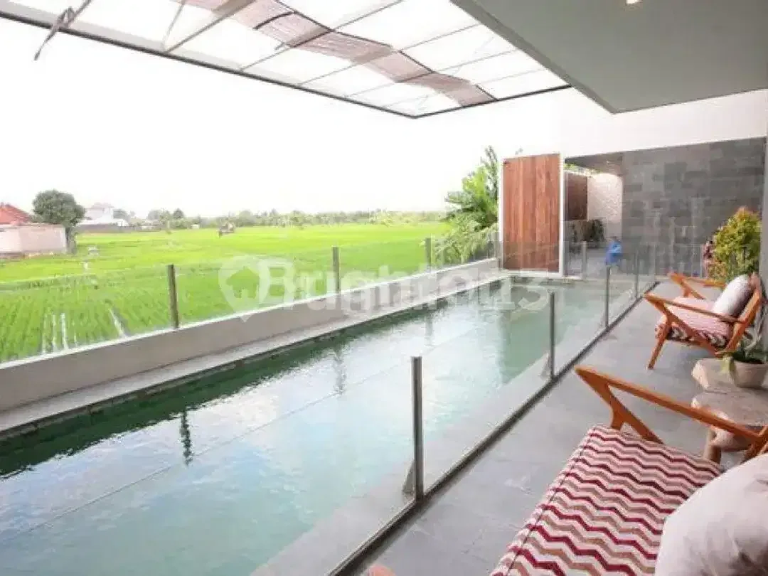 Dijual Villa Modern Dengan View Sawah Lokasi Strategis Seminyak - Image 2 of 8