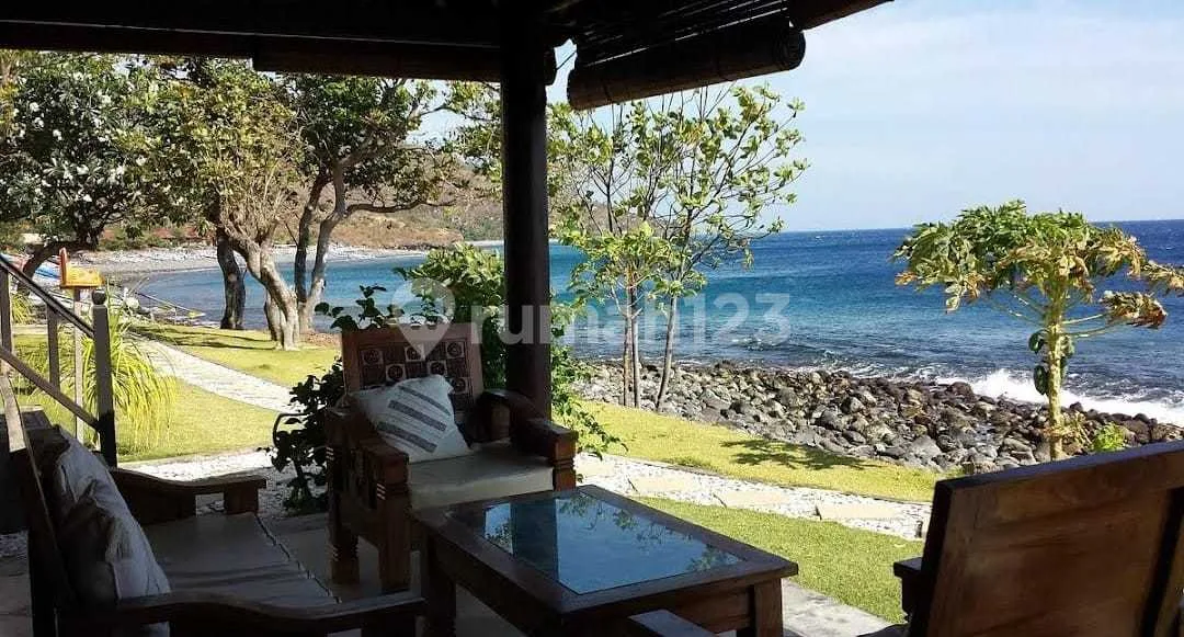 Butuh Jual Cepat Villa Santorini Amed Loss Pantai di Bunutan Seraya - Karangasem - Image 3 of 4