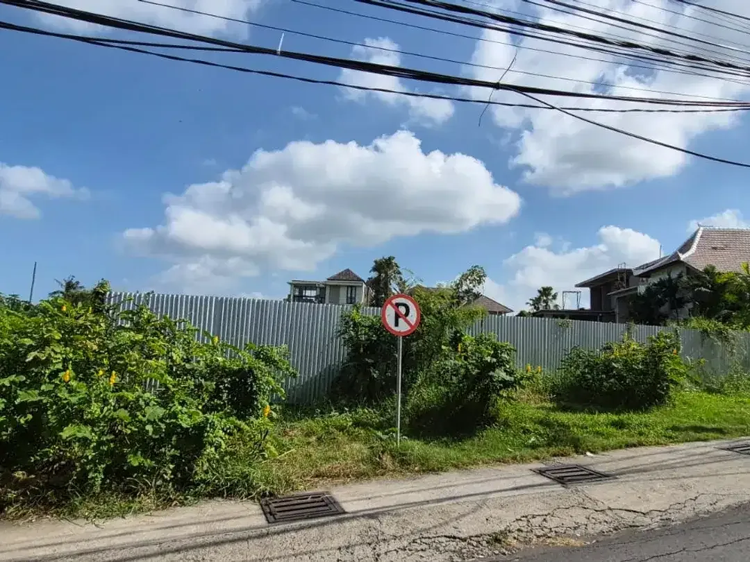 Freehold - Exclusive Riverside Land in Prime Pererenan, Canggu - Walking Distance to Echo Beach, Sunset Coast & Surfing Lifestyle, Bali - Image 2 of 10