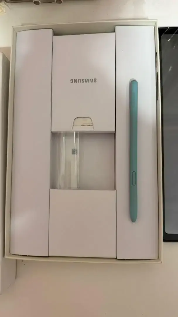 Dijual Tab Samsung S6 Lite Blue - Image 3 of 10