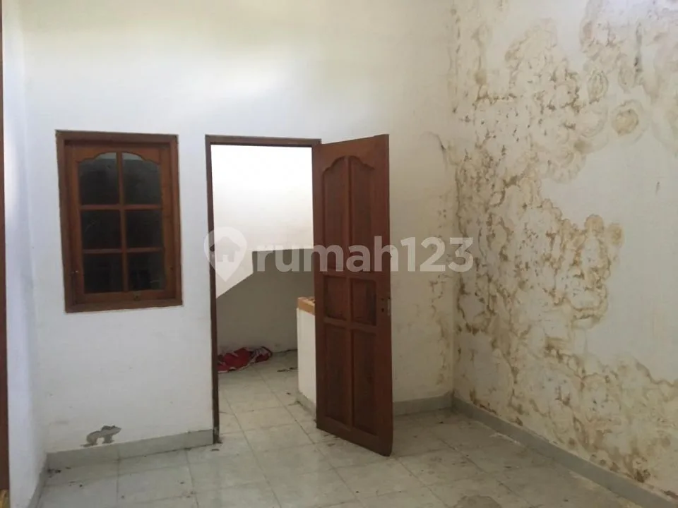 Dijual Cepat Ruko 2 Lantai Lokasi Strategis Gianyar - Image 4 of 4