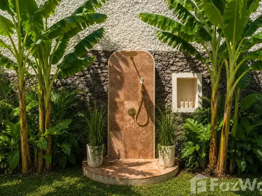 4 Bedroom Villa for sale in Amed, Bali - Image 5 of 10