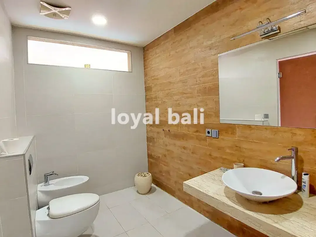 Villa, Stylish and Elegant Villa in Jimbaran, Bali - Image 10 of 10