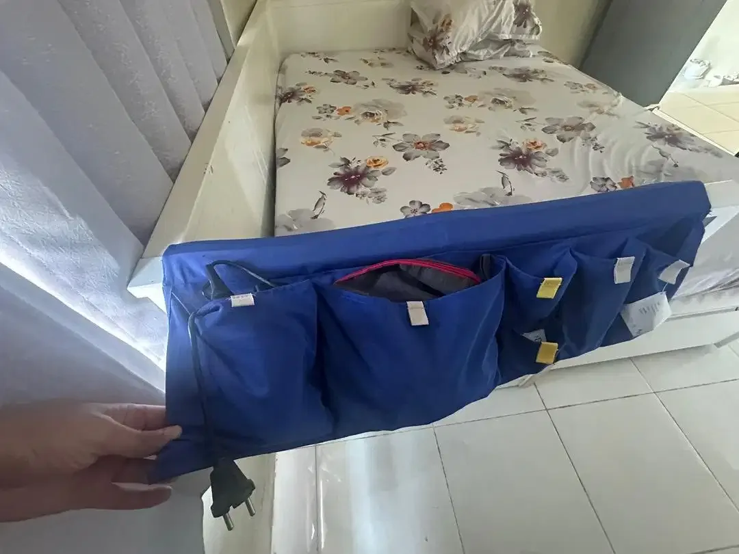Set ranjang IKEA lengkap - dipan dan kasur - Image 5 of 5