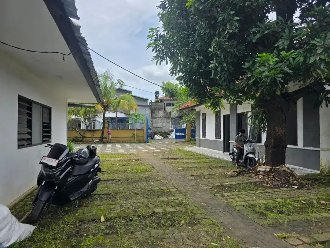 Dijual atau Disewakan Gudang dan Kantor Siap Pakai di Gatot Subroto Timur Denpasar – SHM, IMB dan Lokasi Strategis - Image 1 of 7