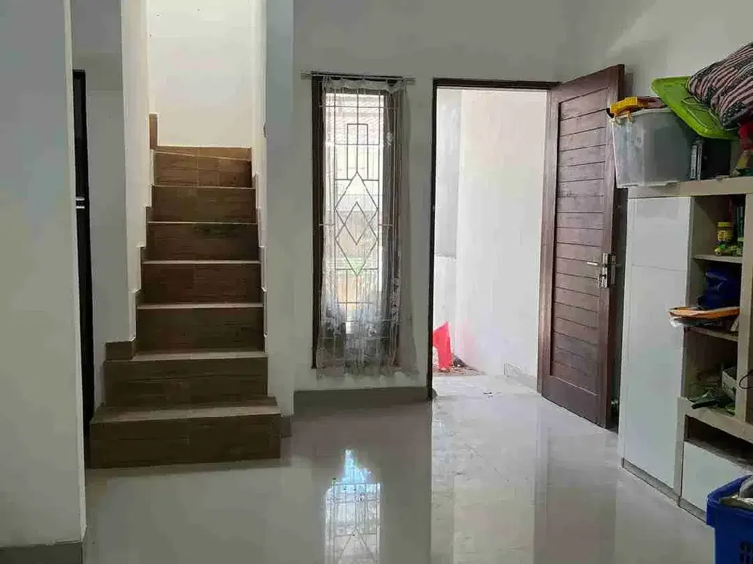 Dijual Rumah 2 Lantai di Renon Denpasar, 2 KT, SHM - Image 6 of 9