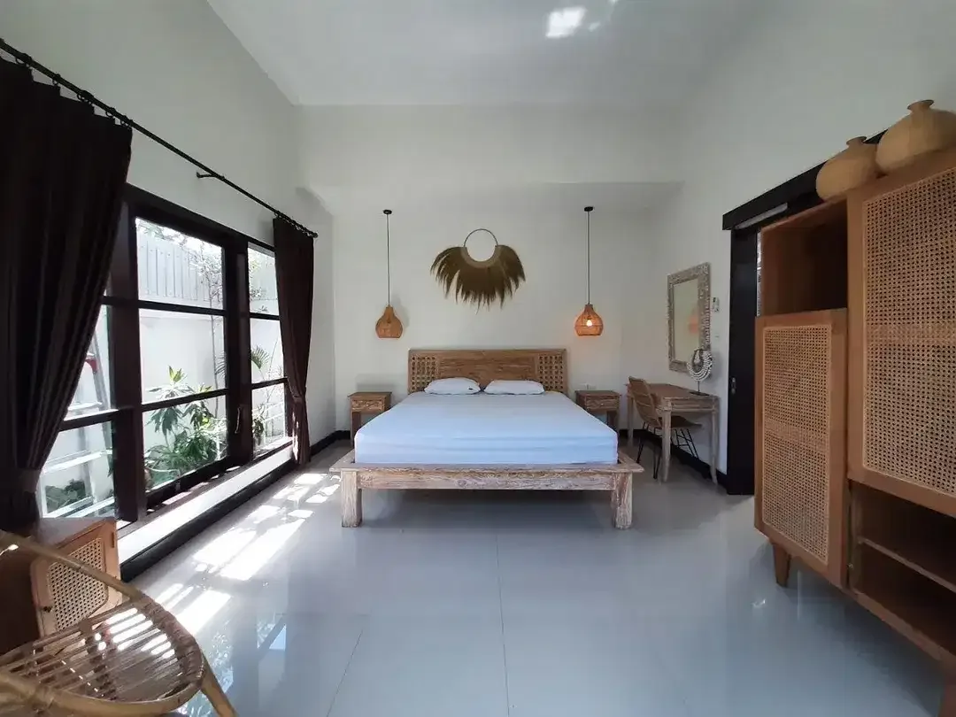 SINGLE-STOREY VILLA FOR LEASE IN PRIME SEMINYAK LOCATION - Image 10 of 10