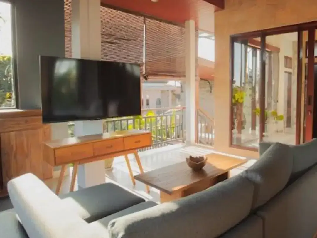 VILLA TROPICAL BALI STYLE DI ABIANBASE MENGWI - Image 4 of 10