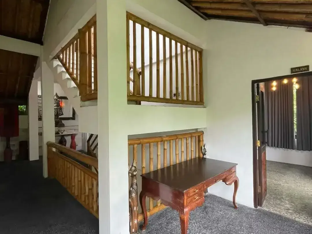 High Spiritual Villa With Exceptional Energy, A Unique Panoramic Garden View And Peaceful Surroundings - Now At A Strongly Reduced Rate - Image 8 of 10