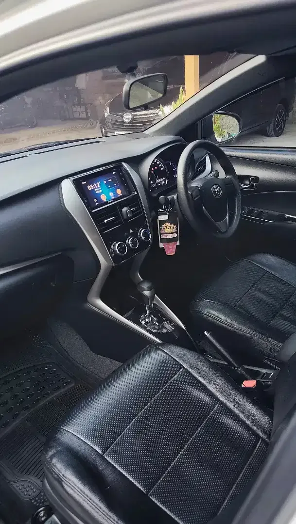 Toyota Yaris 1.5 Matic 2019 Asli Bali - Image 7 of 10