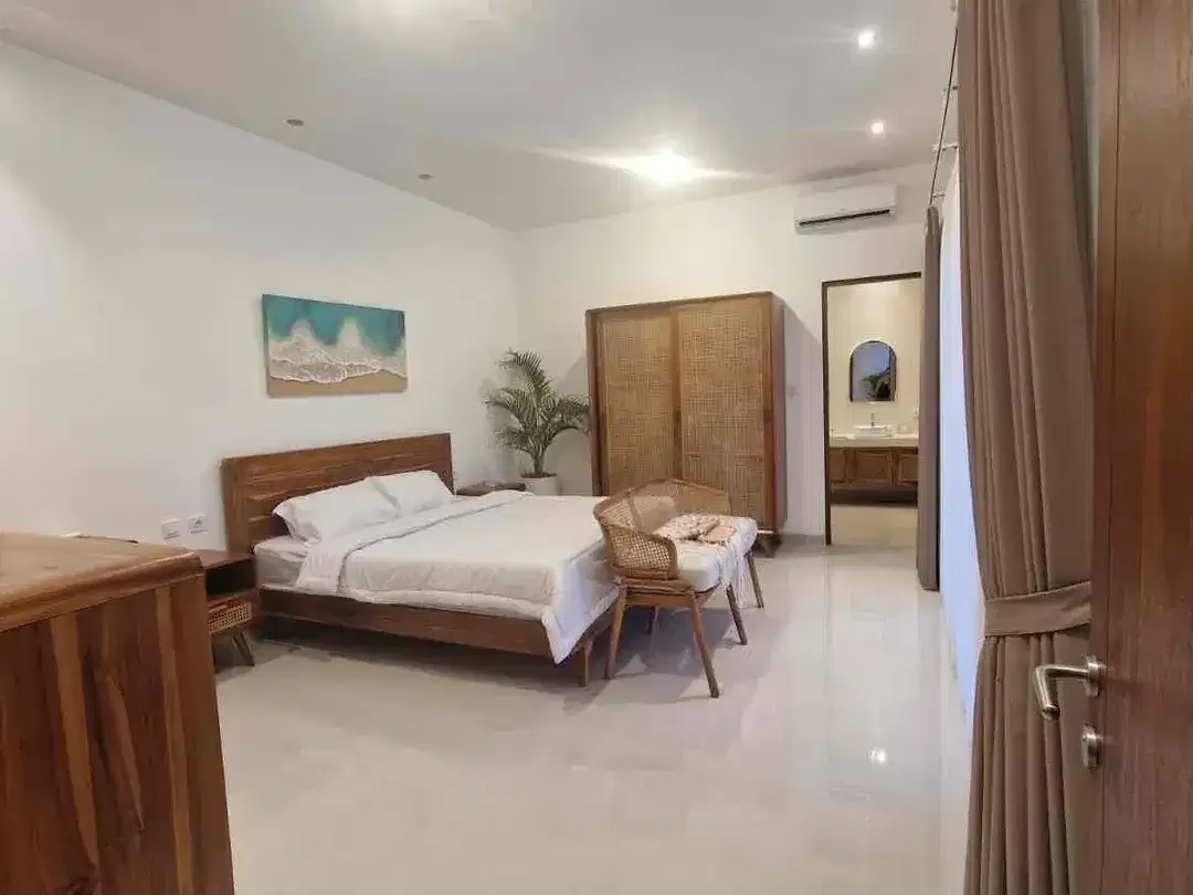 DIJUAL VILLA 2-BEDROOMS FULLY FURNISHED DI KUTUH - Image 4 of 10