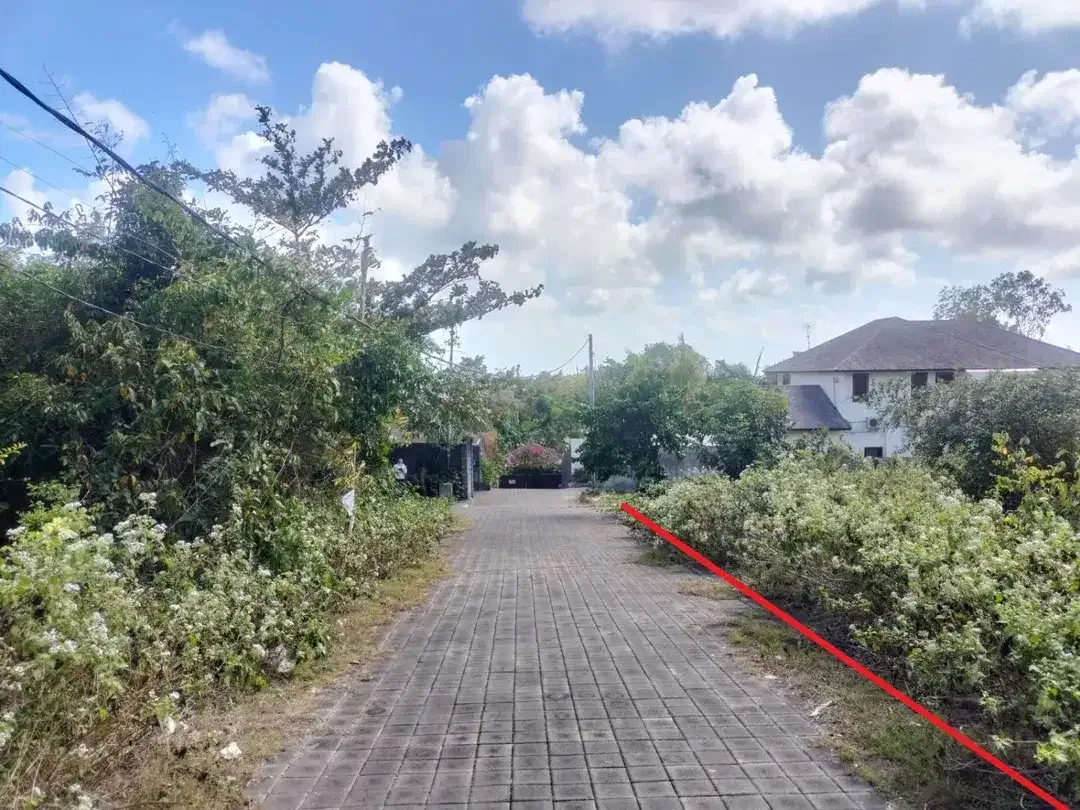 Prime Land For Sale In Ungasan, Suitable For Residential House Or Villa, Quiet And Peacefull Environment With Good Access, Close to Uluwatu - Image 3 of 5